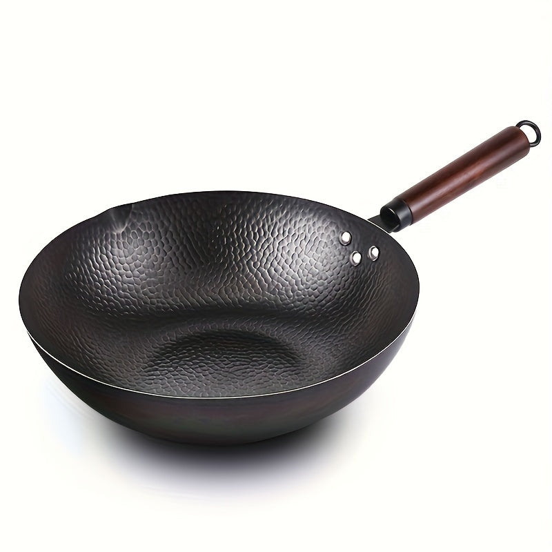 Large 32.0cm Cast Iron Skillet with Cedar Wood Lid - Safe and Natural, Works on Electric & Gas Stoves, Ideal for Cooking & Frying - Must-Have Kitchen Tool, Traditional Chinese Design, Flat Bottom, Cooking Essential