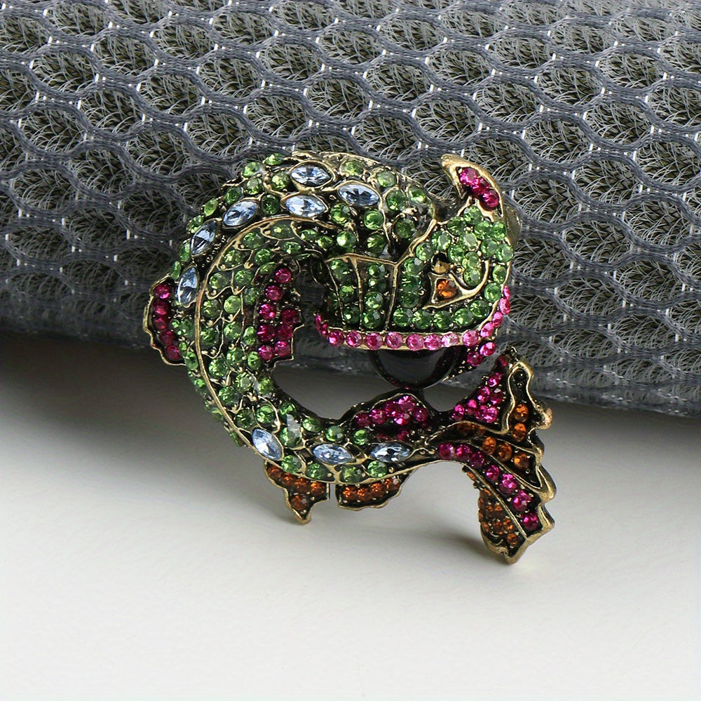 Chic Retro Fish Brooch Pin with Rhinestones & Enamel, Opulent Novelty Style