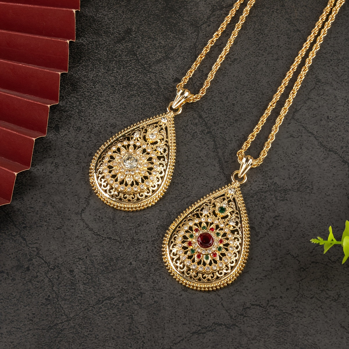 Stylish Antique Moroccan-Inspired Pendant Necklace featuring Intricate Hollow Carved Design, Crafted from Gold-Plated Zinc Alloy - Ideal for Weddings, Special Events & Everyday Wear