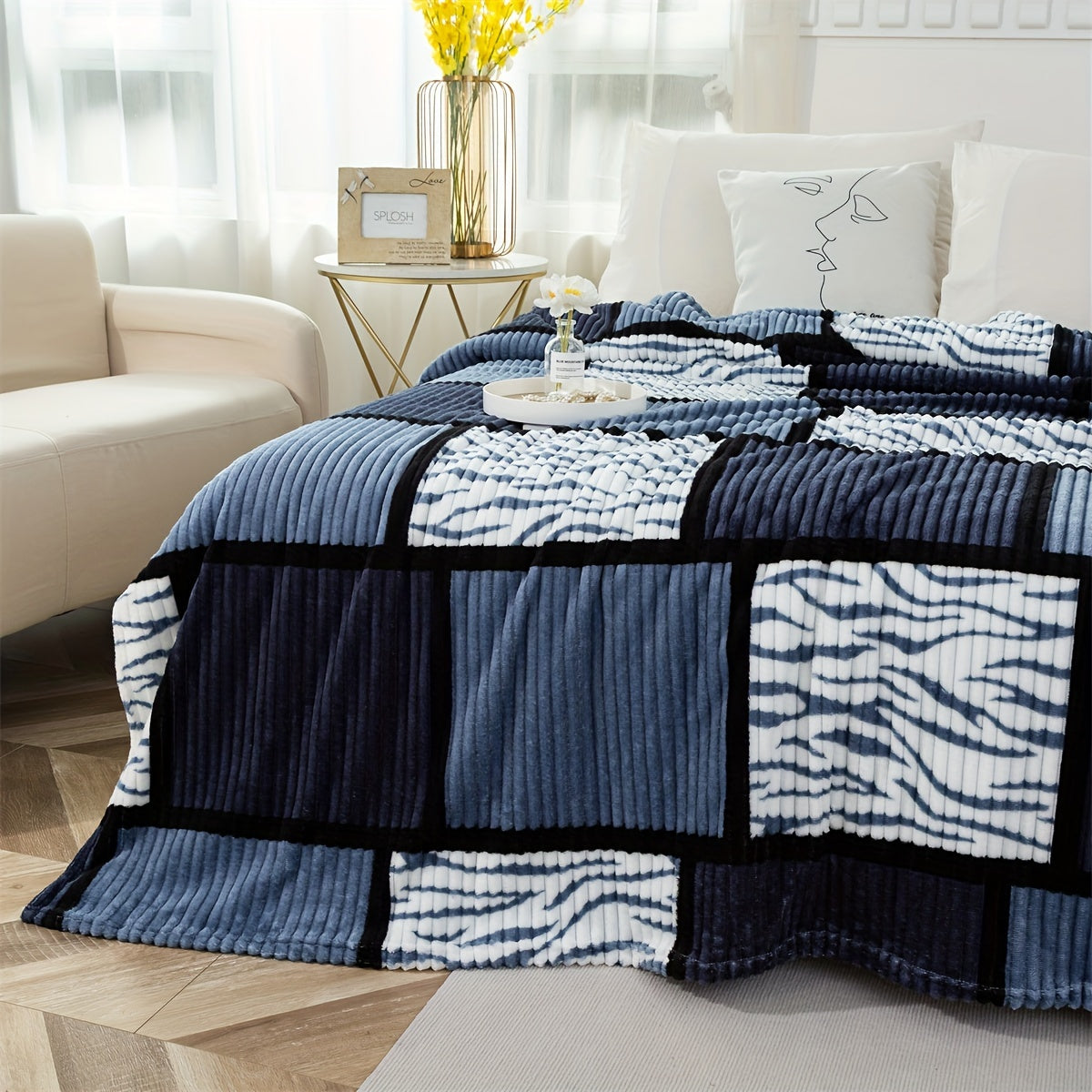 Soft and luxurious, this Color Block Faux Rabbit Fur Bed Blanket adds a cozy touch to any room in your home. Perfect for keeping warm on chilly nights, this stylish throw blanket is perfect for beds, sofas, and couches.