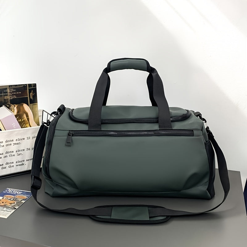 Autumn-ready men's gym bag in dark green/grey/black, with dry-wet separation and durable nylon construction.