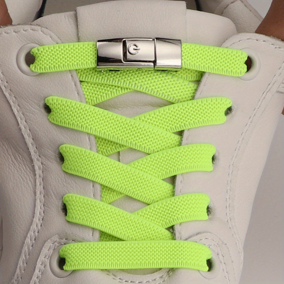 Women's white laces with buckles for sneakers.