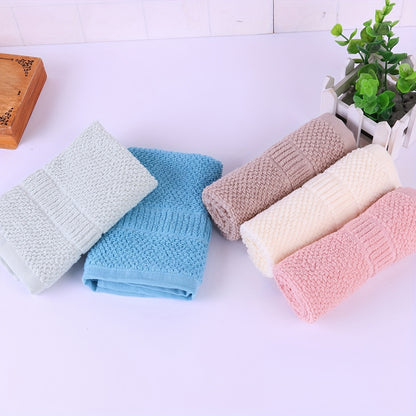 1/5 pack of 34x34cm cotton long-haired face and hand towels. Super absorbent, quick-drying, and extremely soft. Ideal for daily use at home, in the bathroom, or at the spa. Easy to carry while traveling.