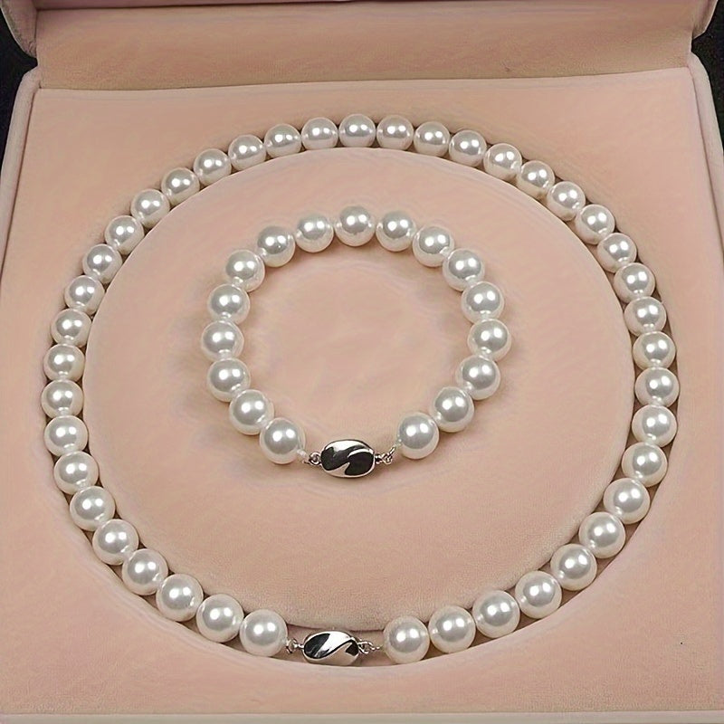 Stylish Freshwater Pearl Necklace, Ideal for Everyday or Special Occasions, Adds a Touch of Luxury to Your Outfit, Versatile and Elegant Fashion Accessory, Great for Weddings, Parties, or Gifts for Valentine's Day.