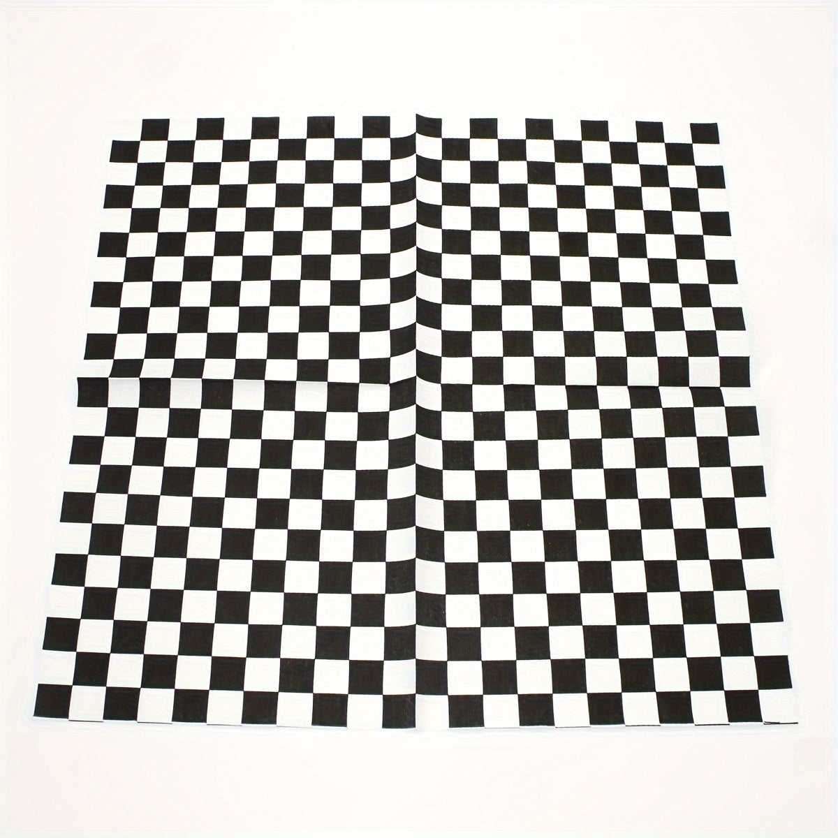 20 Black & White Checkered Disposable Napkins - Size 33.02x33.02 cm, Ideal for Weddings, Parties, and Holiday Celebrations