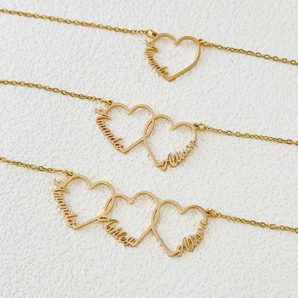 Engraved Heart and Name Couples Necklace in 18K Gold Plated Stainless Steel, Stylish Boho Pendant, Perfect for Everyday Wear and Special Occasions, Versatile Jewelry Piece for All Seasons.