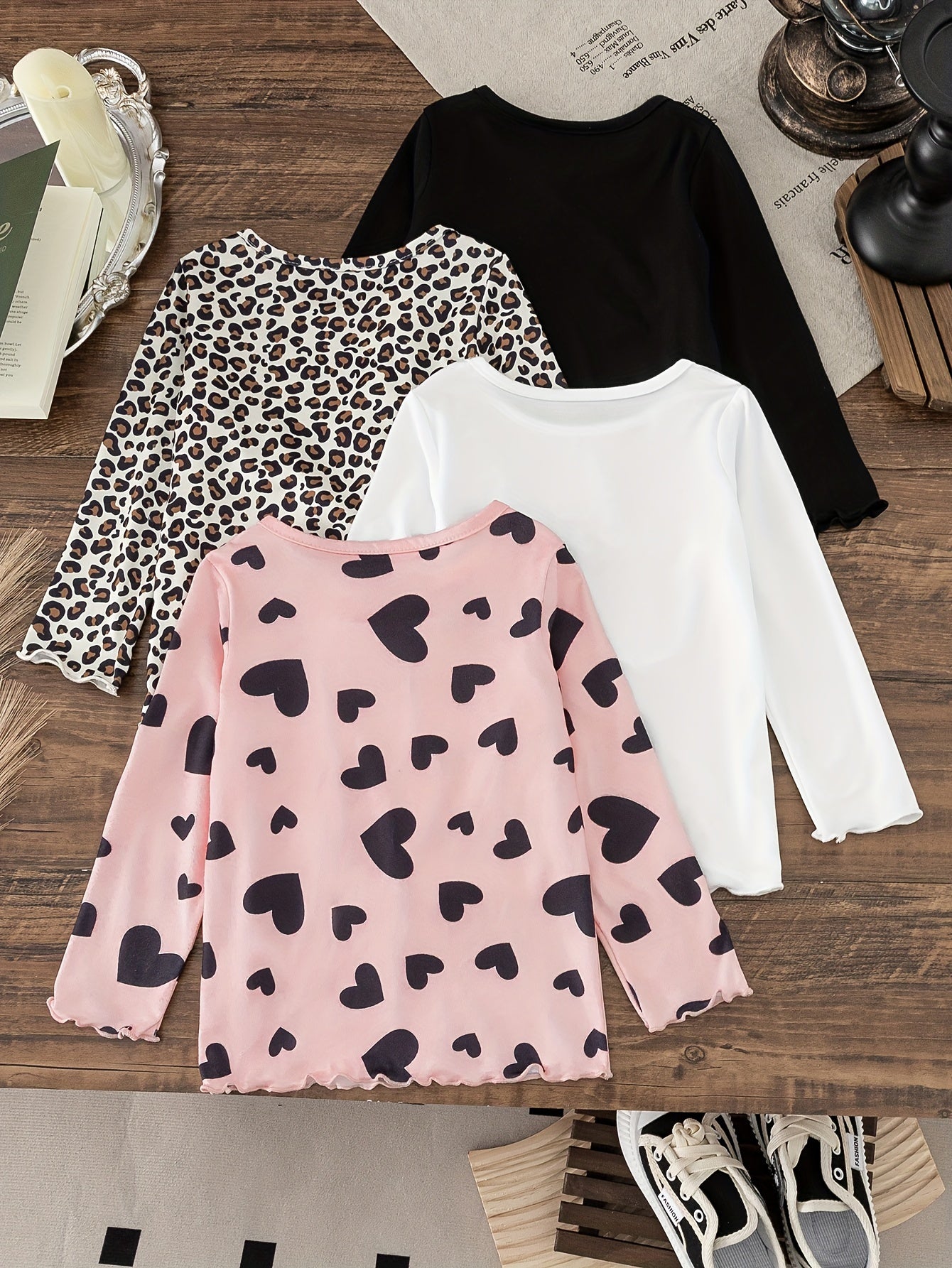 4-piece set of girls' long sleeve t-shirts with solid colors or allover flower patterns, perfect for spring and fall street wear.