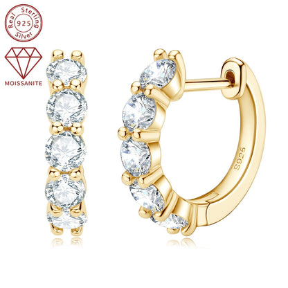 These women's fashion earrings feature a classic daily style, crafted with 925 silver and set with 10 pieces of 3.5mm moissanite stones, each weighing 1.0ct. The total weight of the earrings is 3.39g. These round synthetic moissanite earrings are a