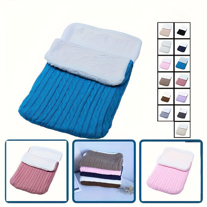 Machine washable baby foot cover with knitted microfiber filling for warmth and comfort.