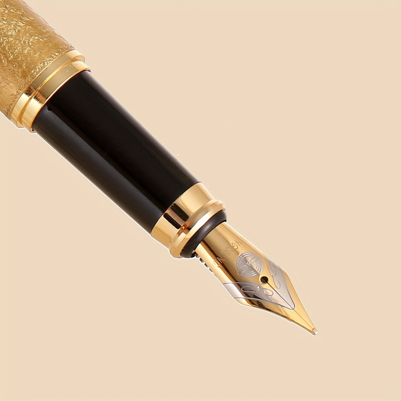 Luxury matte metal fountain pen with 0.5mm iridium nib for smooth writing, ideal for office use and daily writing.