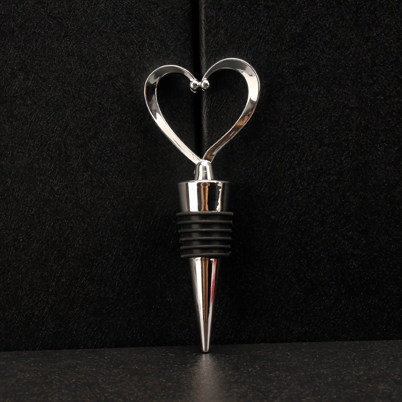 Elegant heart-shaped red wine stopper made of durable ABS plastic keeps wine fresh for Independence Day celebrations and daily use.