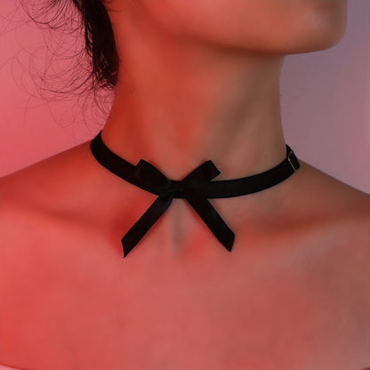 Stylish and cute bow collar designed for adult women, a fashionable and sexy accessory.