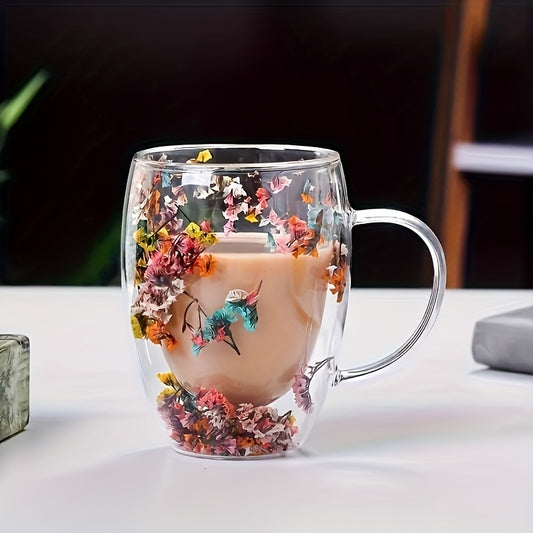 Stylish, 11.83oz double-walled glass mug with dried flowers. Perfect for coffee, milk, or juice. Made of high-quality, reusable borosilicate glass. Great gift for birthdays and special occasions.