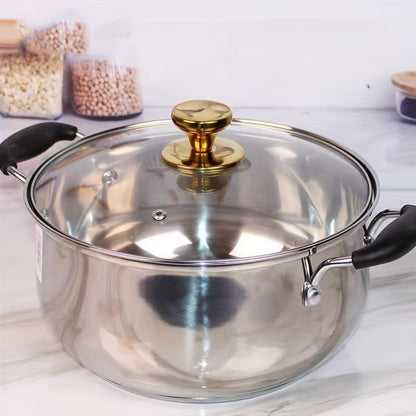 Reinforced Glass Lid for Wok and Soup Pot - This durable and thickened explosion-proof lid is made of tempered glass and fits universally on kitchen cookware.