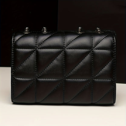 Stylish black quilted crossbody bag with adjustable strap, waterproof faux leather and embroidered detail. Perfect for women's fashion with a classic look and matching chain.