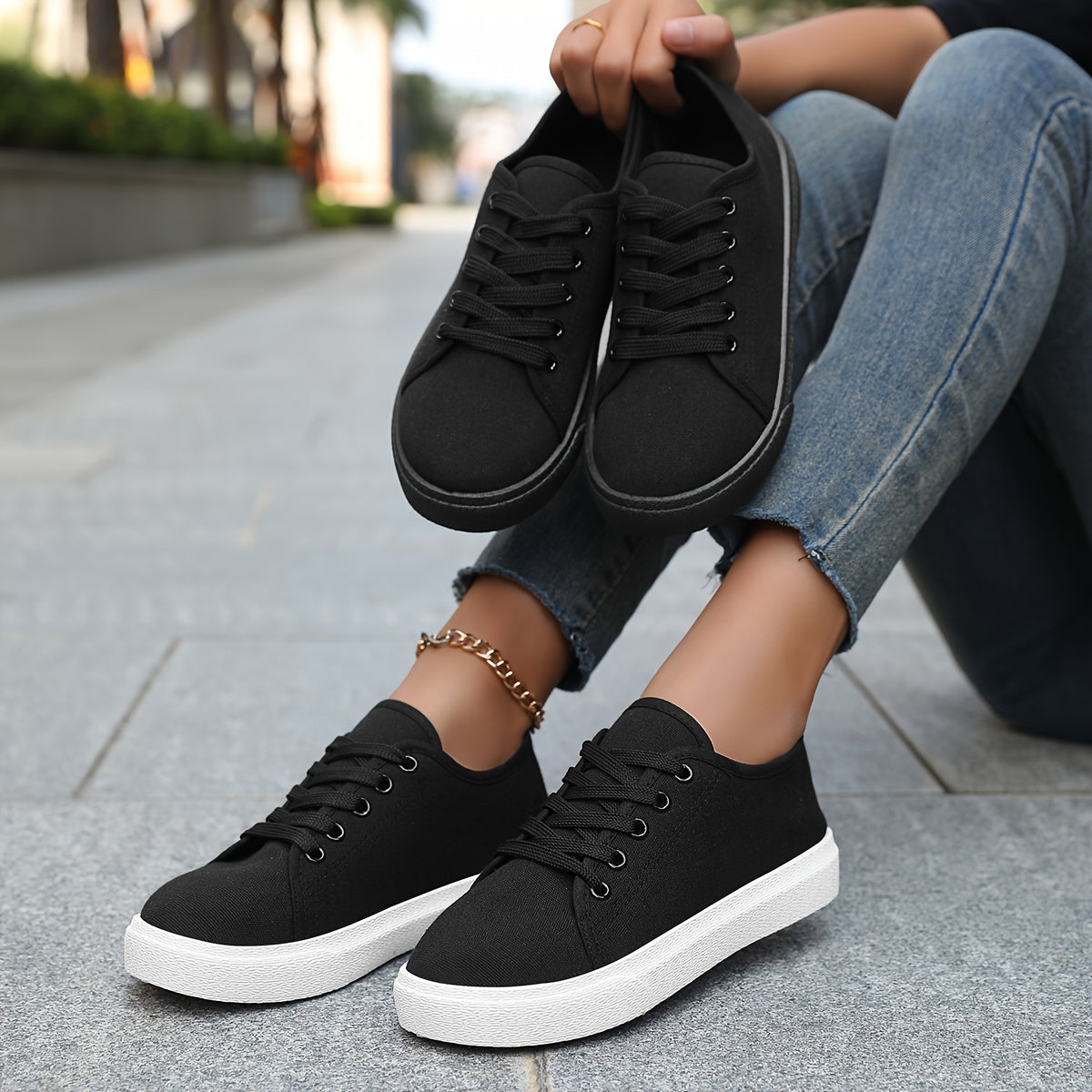 Preppy low top lace-up sneakers with solid color, breathable fabric upper, PVC sole, suitable for all seasons.