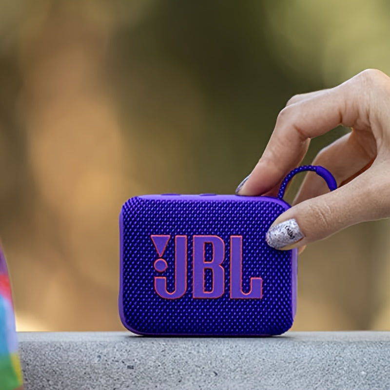 Беспроводная уличная колонка JBL GO4 с сабвуфером для спорта и фитнеса