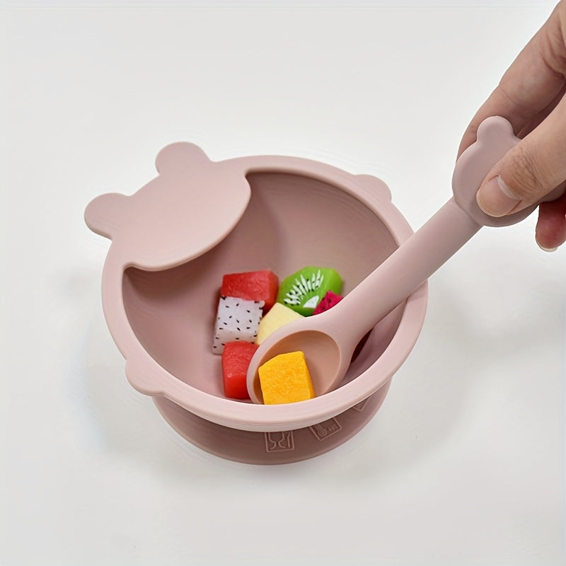 Ideal gift for holidays - Non-toxic silicone feeding set for toddlers aged 0 to 3 years, includes suction plate, bowl, divided dish, cup with straw, bib, and utensils, ensuring a safe and enjoyable mealtime for children.