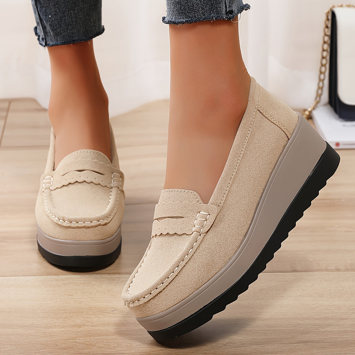 Casual loafers with soft platform sole for comfortable daily wear.