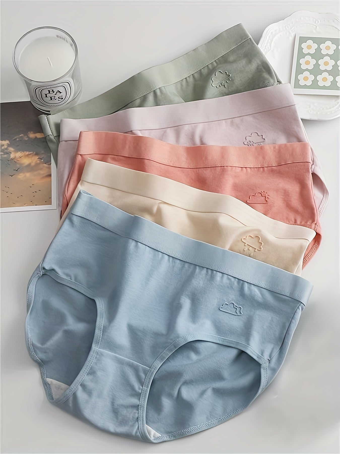 5 solid briefs - comfortable and stretchy women's underwear