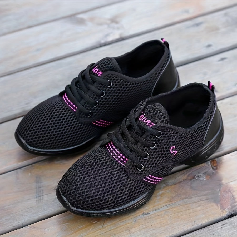 Breathable lace-up low top sneakers for women, ideal for dance and casual outdoor sports.