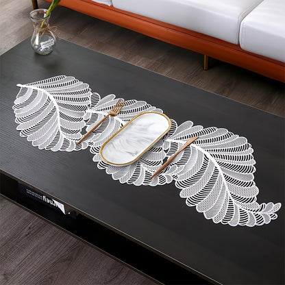 Gold table flag with PVC leaf design, heat-resistant and anti-slip, perfect for coffee tables. 1 piece.