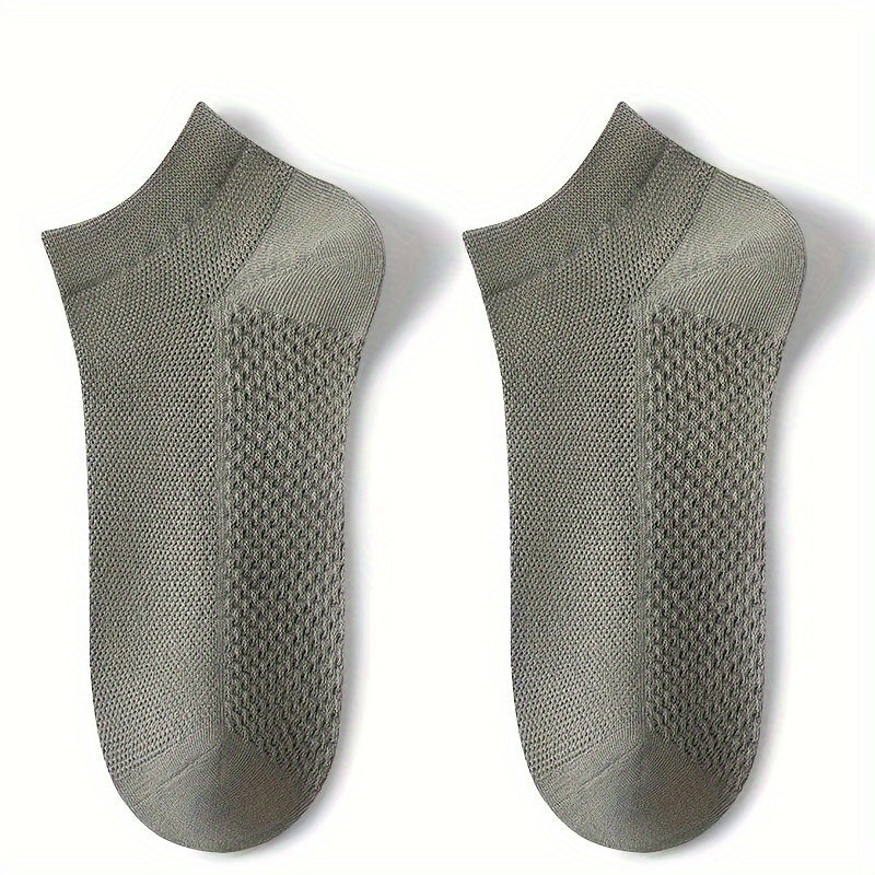 5 breathable mesh ankle socks for men, odor-resistant and sweat-wicking. Suitable for casual and business wear, in plus size.