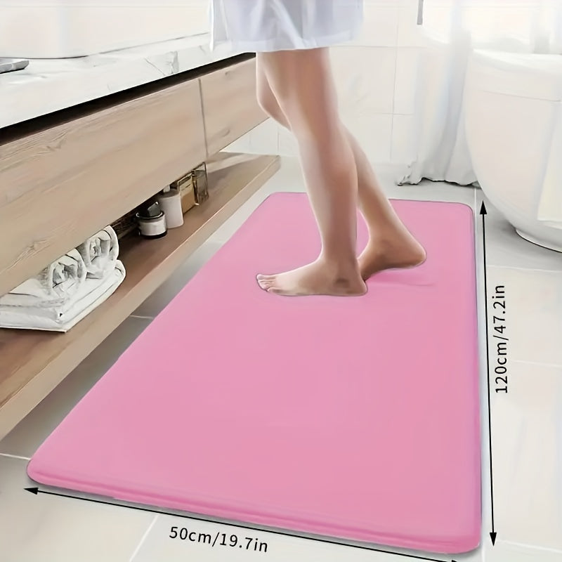 Soft and durable polyester bathroom mat with geometric design, ideal for shower, bathtub, bedroom, and living room. Versatile and non-slip, it is highly absorbent and machine washable.