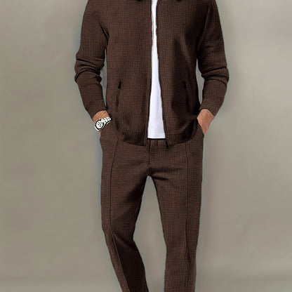 Men's 2-piece outdoor outfit: Solid long sleeve zip-up jacket with zipper pockets and pants.