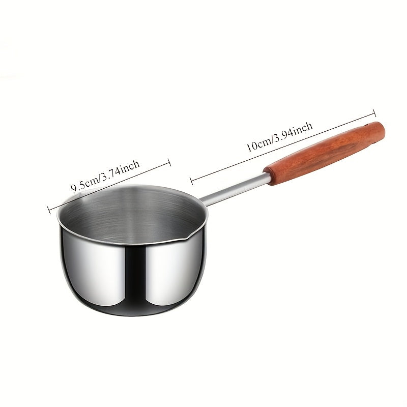 This compact stainless steel pot is specially crafted for pouring oil in the kitchen, making it perfect for oil pressing, heating, and using as a mini soup pot. It's a sturdy cooking essential that's great for outdoor adventures such as picnics and