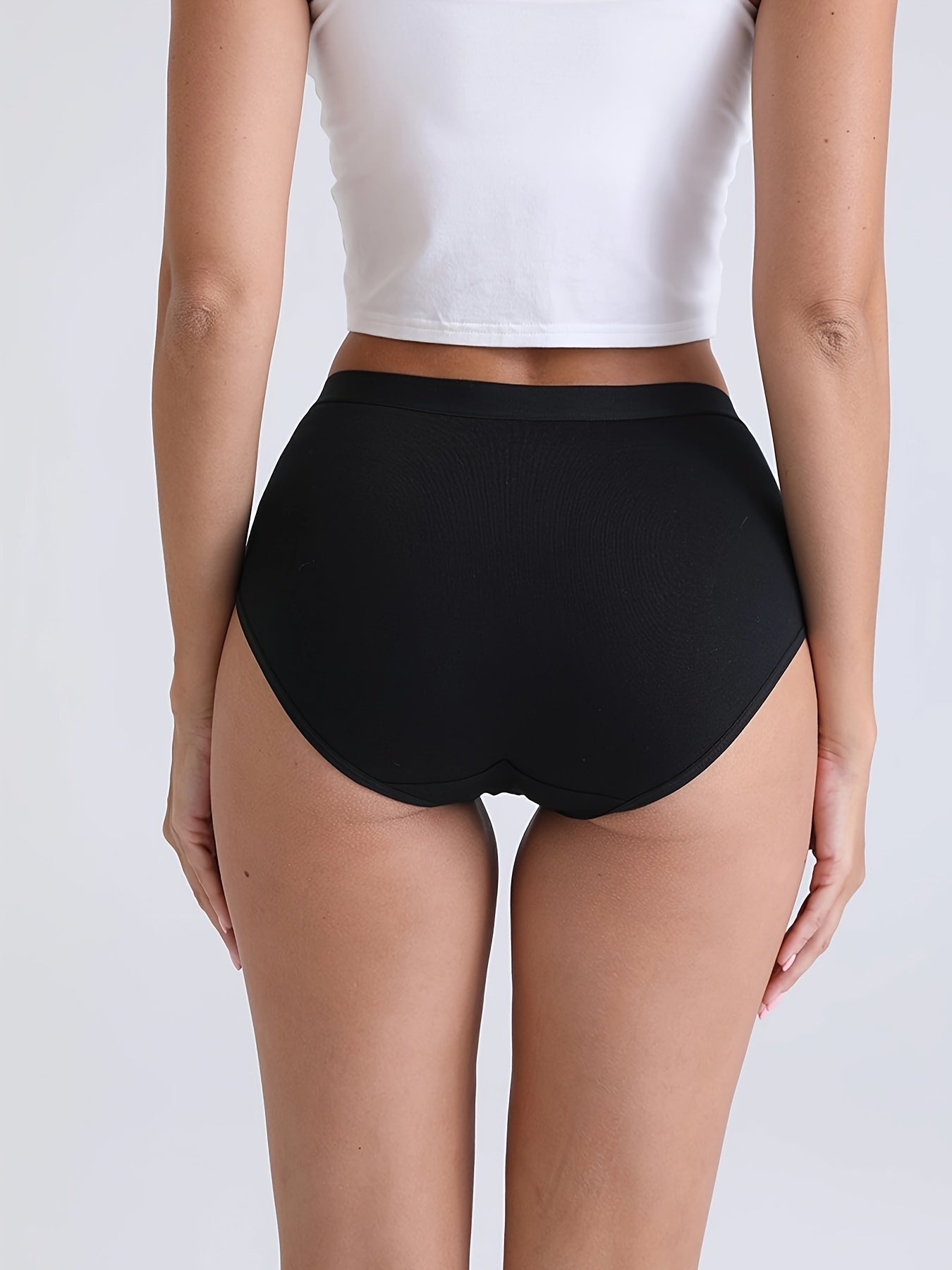 10 seamless high waist briefs perfect for women's lingerie and underwear, providing comfort and breathability.