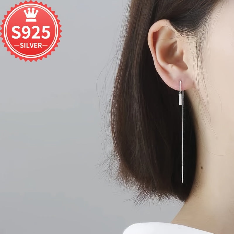 Hypoallergenic minimalist tassel ear thread crafted with a stylish design, perfect for any occasion. Packaged in a gift anti-oxidation box, weighing 3.9g.