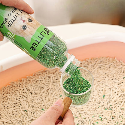 1 bottle of natural plant-based deodorizing beads with activated carbon granules for cat litter, eliminates odors and keeps pet environment clean and fragrant, suitable for cats.