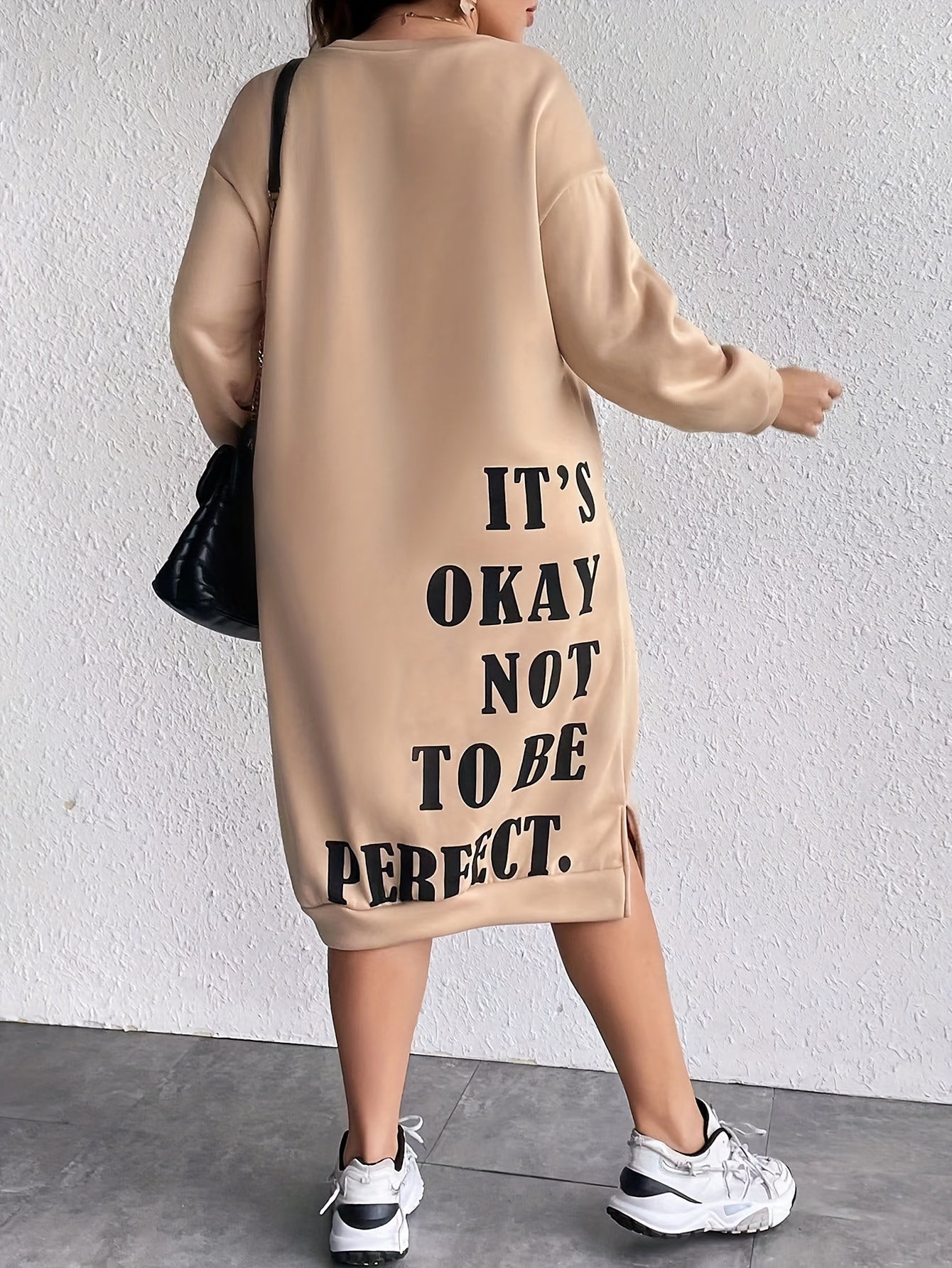 Plus Size Women's Slogan Print Casual Sweatshirt Dress with Long Sleeves and Side Split