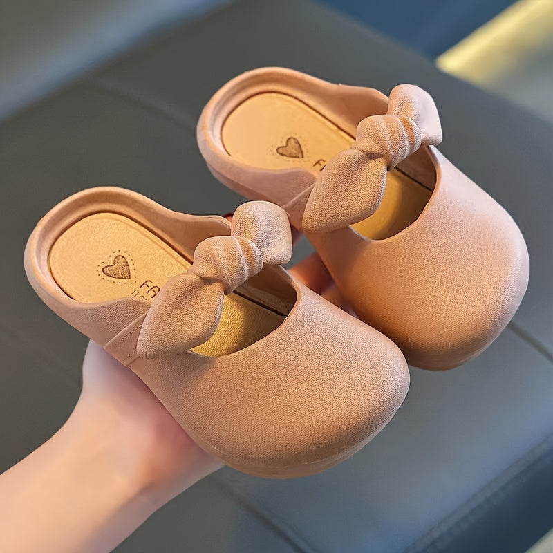 Stylish bowknot slip-on sandals for girls, perfect for indoor and outdoor wear.