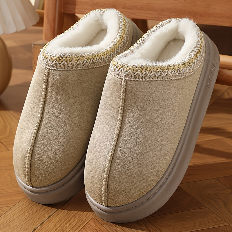 Cozy fleece-lined slippers for women, ideal for indoor and outdoor wear. Affordable option for both men and women, perfect for couples.