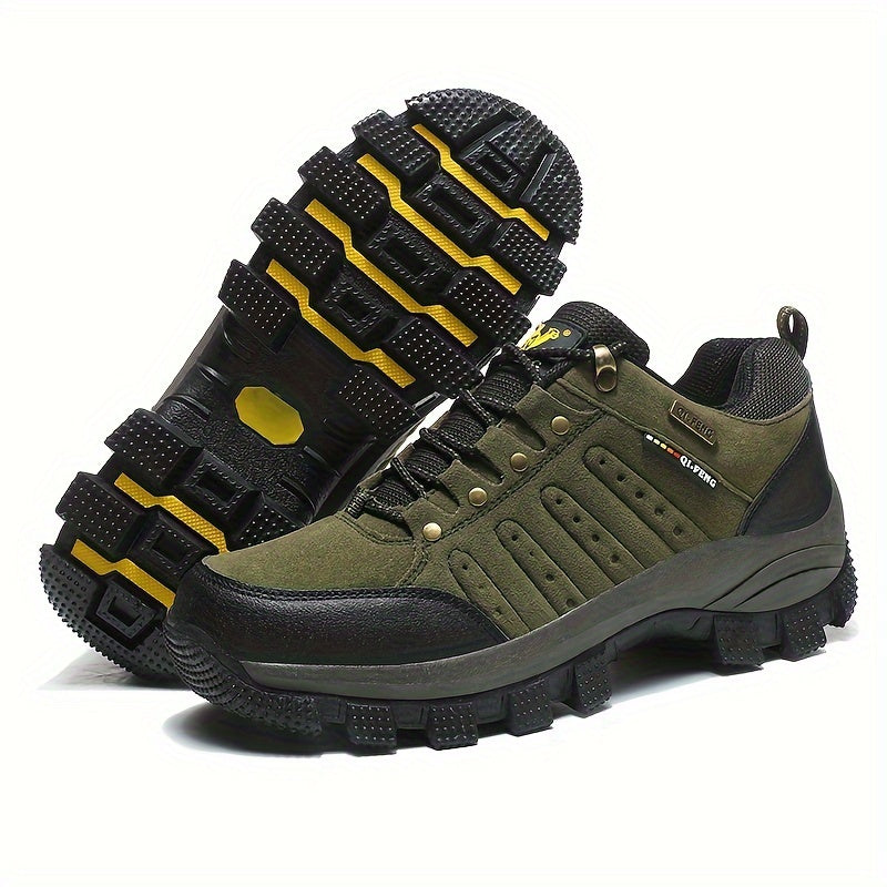 Sturdy men's hiking shoes: comfortable, breathable, lightweight, and skid-resistant for hiking, hunting, and camping.