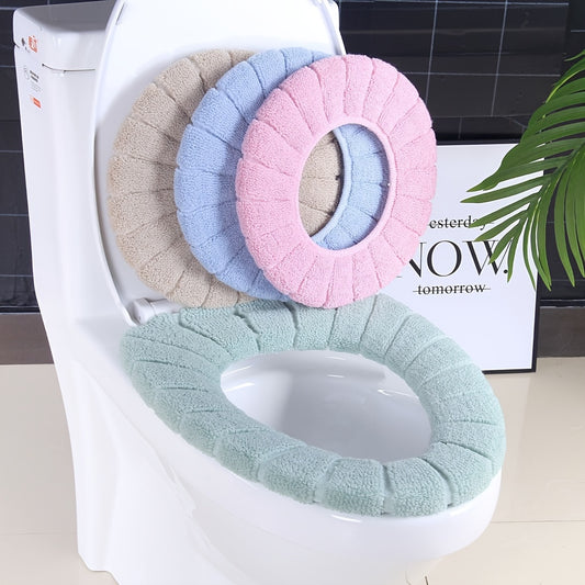 All-season toilet seat cover, large and thick for winter.