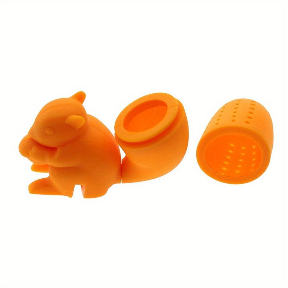 This set includes one silicone squirrel tea infuser, a charming animal tea strainer that can be used repeatedly. It is perfect for various holidays such as Christmas, Halloween, Easter, Hanukkah, and Thanksgiving.