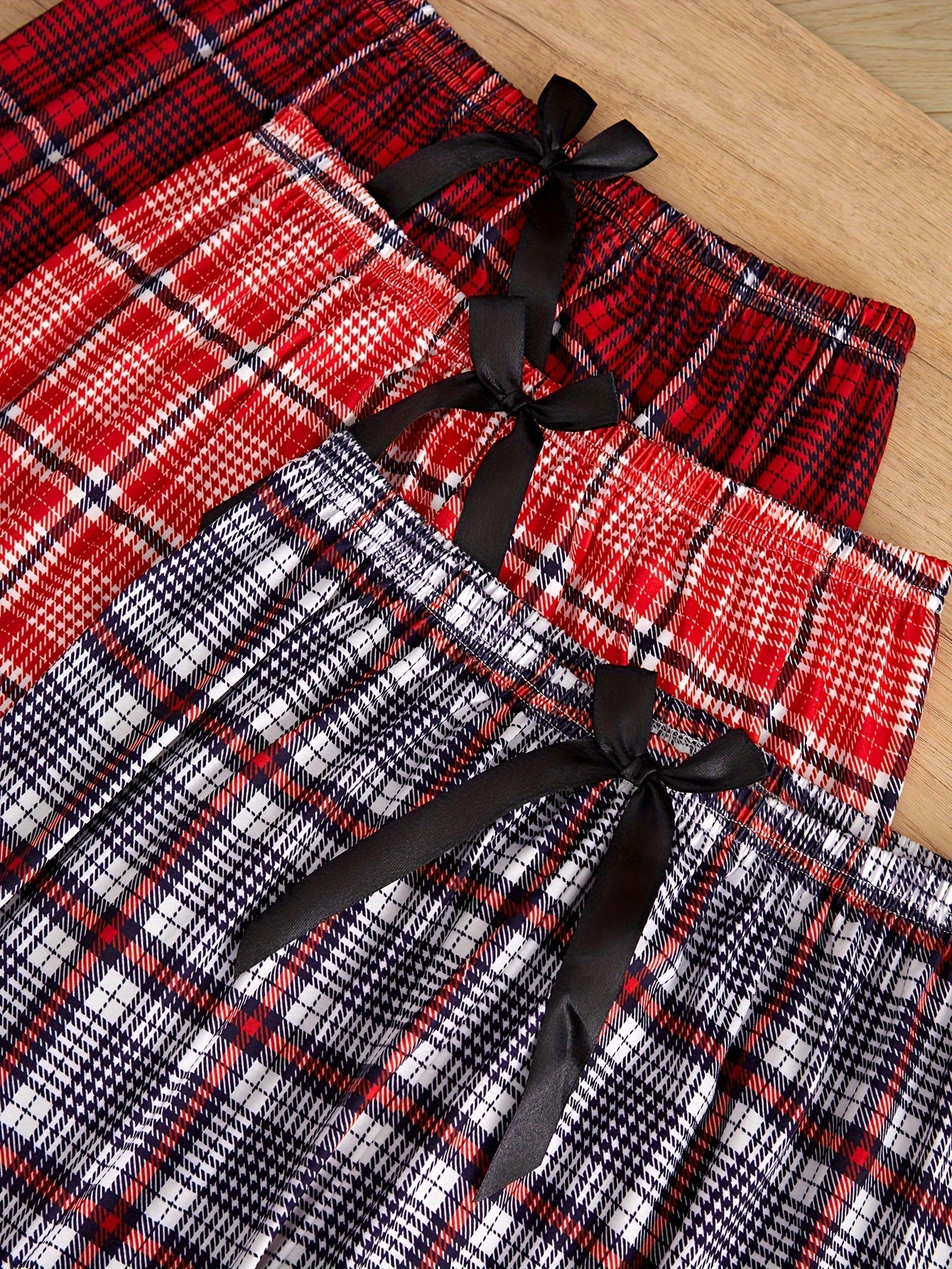 3-piece set of plaid sleep bottoms, cozy and casual home sleep pants for women's loungewear.