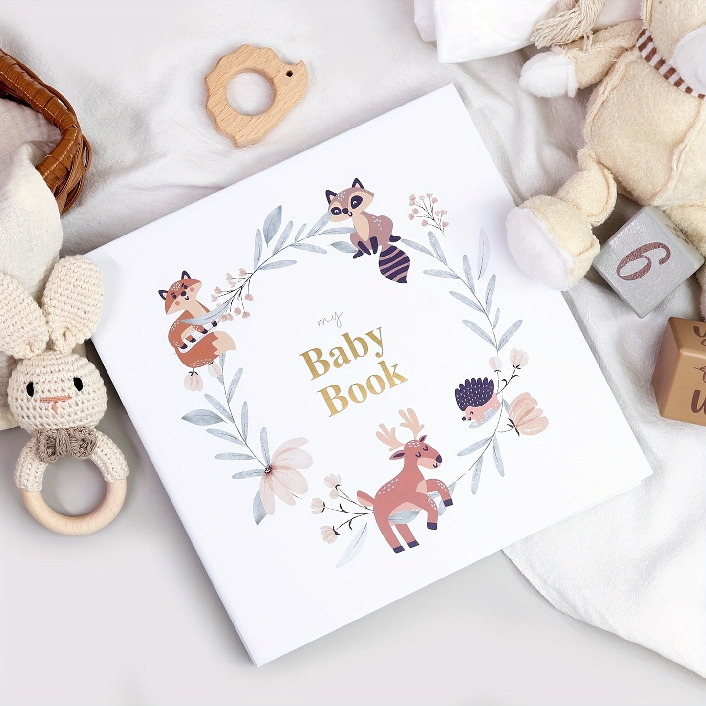 Hardcover Growth Record Book for 0-5 Years Old Children, Featuring Hidden Coil Binding, Copper Plate Cover, and Golden Stamping Logo. This Animal Wreath Memory Book includes Milestone Commemorative Stickers and Special Paper Pocket Pages, making it a