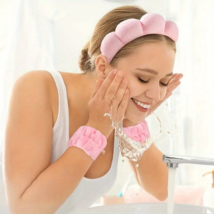 6-piece hypoallergenic silicone facial care set includes deep cleansing spa mask brush kit, soft plush headband, gentle exfoliating scrubbers, and portable skincare tools. Ideal gift for