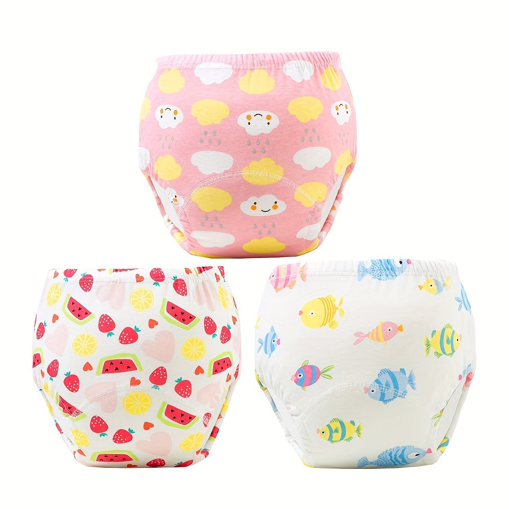 Three pieces of patterned potty training pants made of six-layer breathable cotton gauze for all seasons. These baby cloth diapers can also be used as children's diaper pants and are washable.