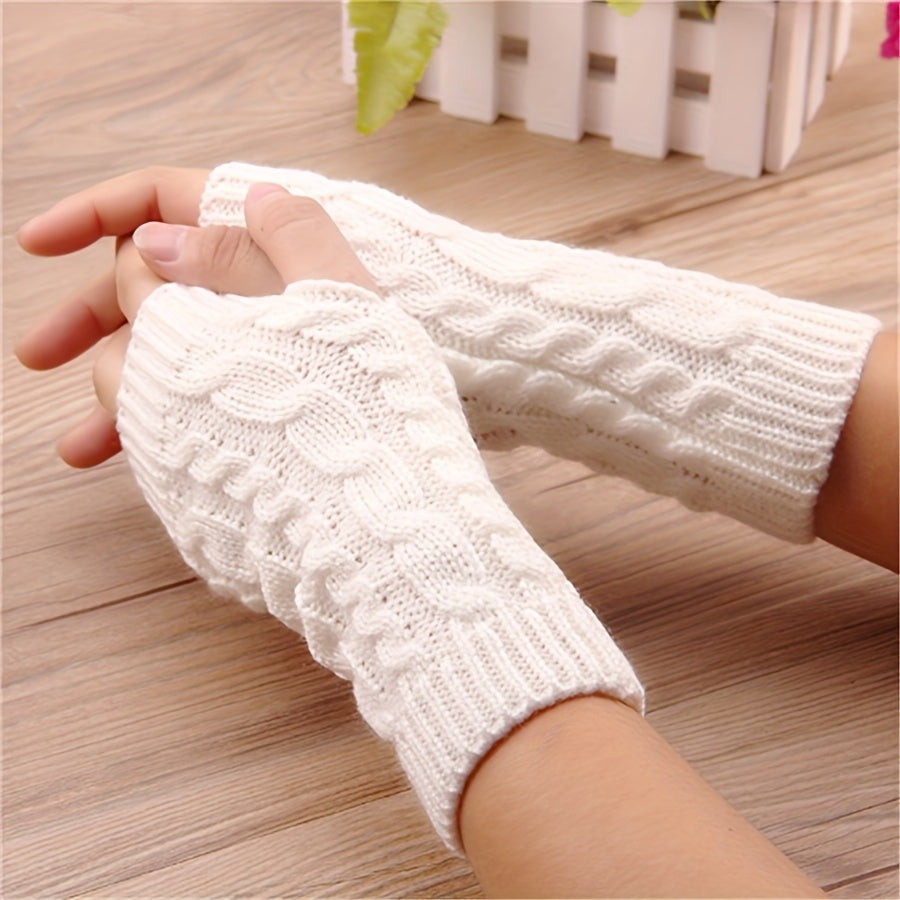 Stay cozy and stylish with these unisex acrylic fingerless arm warmers. Made from 100% knitted acrylic, they offer an elastic fit and a half-finger design for casual weekend warmth. Plus, they are touchscreen compatible for easy riding and mobile use.