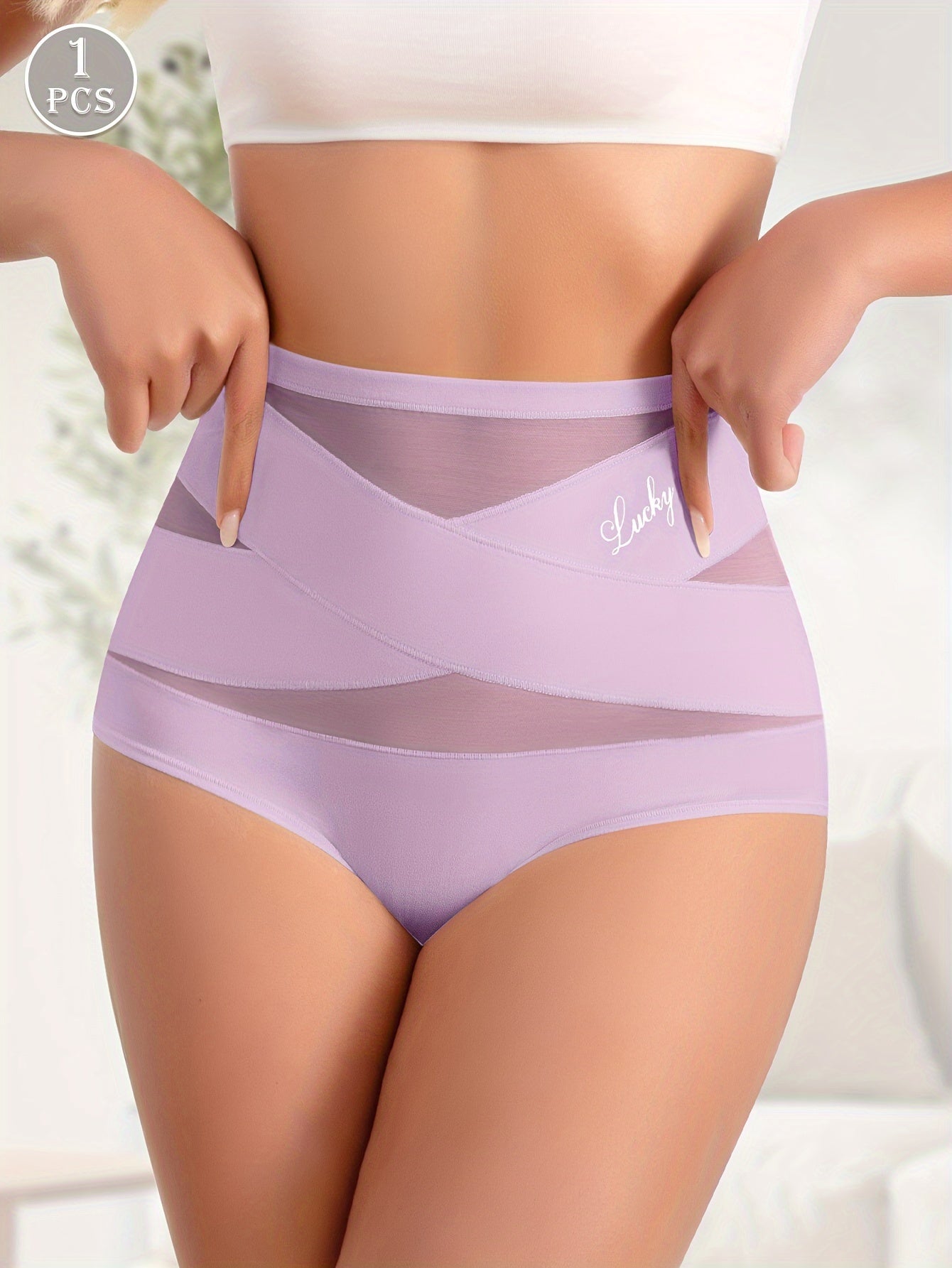 Seamless high waist briefs with letter print, sexy and comfortable women's lingerie.