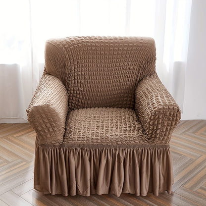 Seersucker slipcover mebelni chizishlardan, sirpanishlardan va barcha fasllardan himoya qilish uchun.