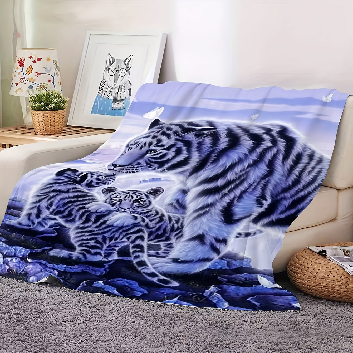 Soft and Quilted Glam Style White Tiger Print Flannel Throw Blanket - Featuring Digital Printing and Knitted Design. Made of Tear & Stain Resistant Polyester, Machine Washable for Easy Care. Versatile All-Season Blanket Perfect for Bedroom, Travel, or