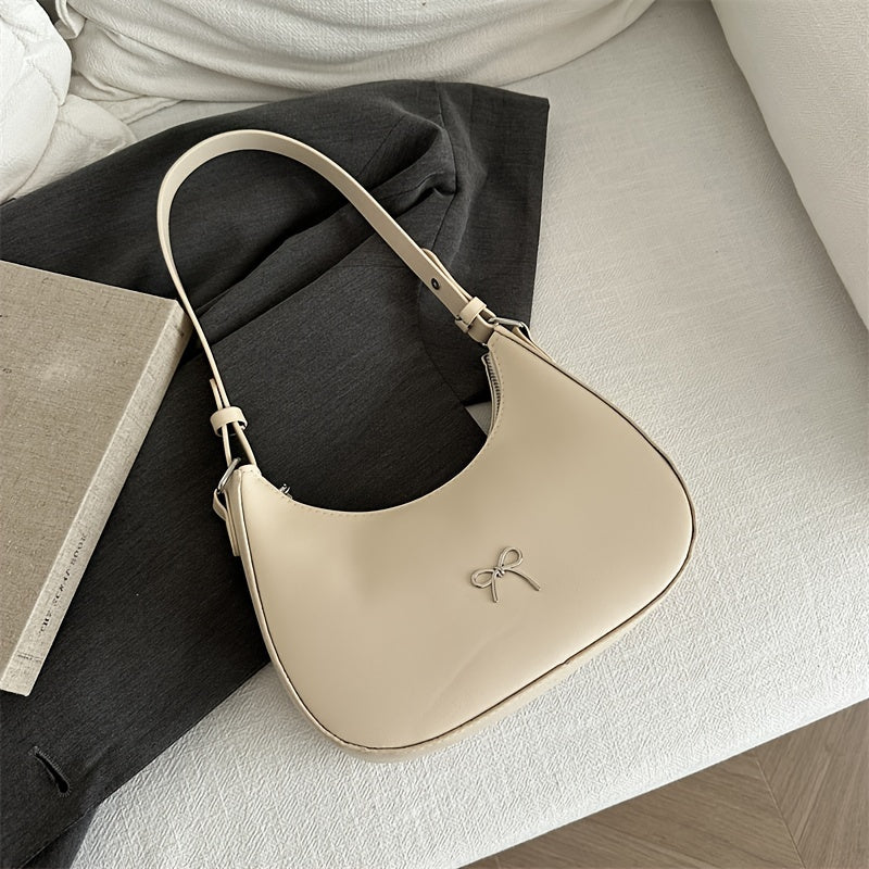 New Korean style shoulder bag with unique design, beautiful and fashionable crescent shape.