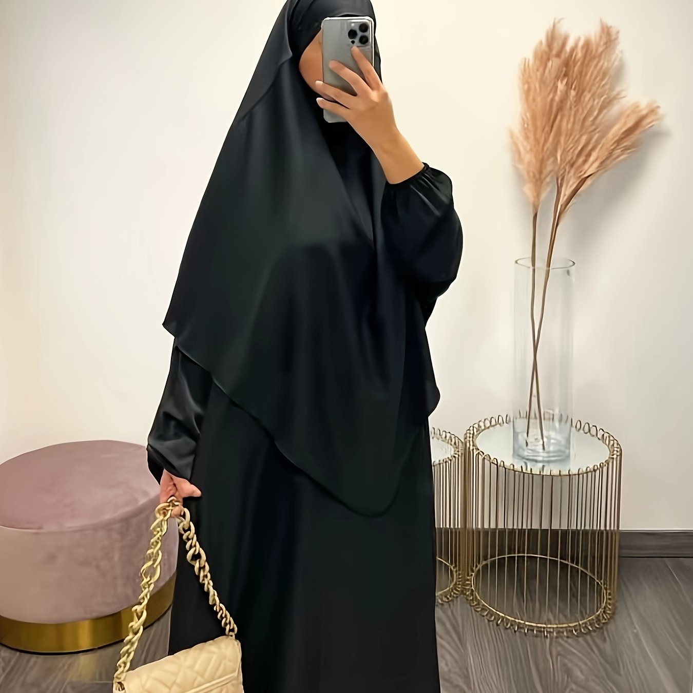 Stylish batwing sleeve Ramadan robe in solid color, plus-size for Muslim women.