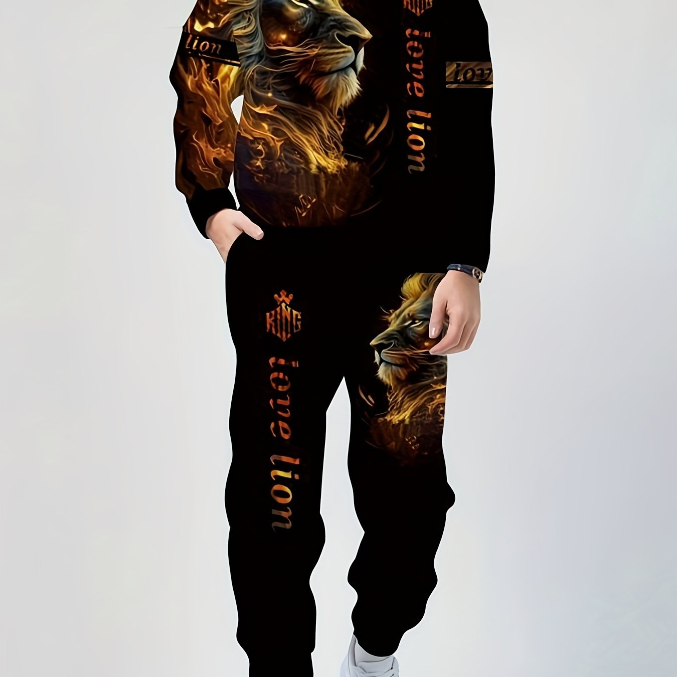 Plus size men's lion print hoodie and sweatpants set for fall/winter.